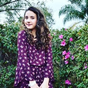 Meet your Posher, Julia